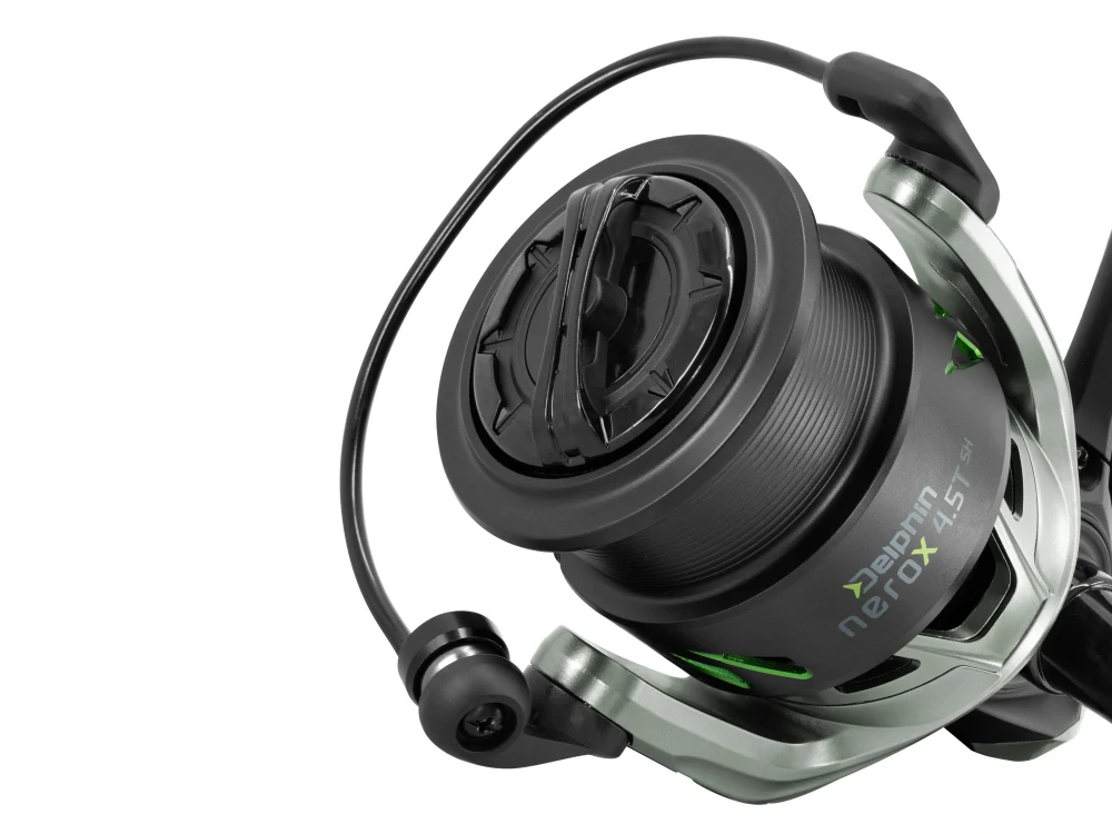 Delphin NEROX 4.5T SH 